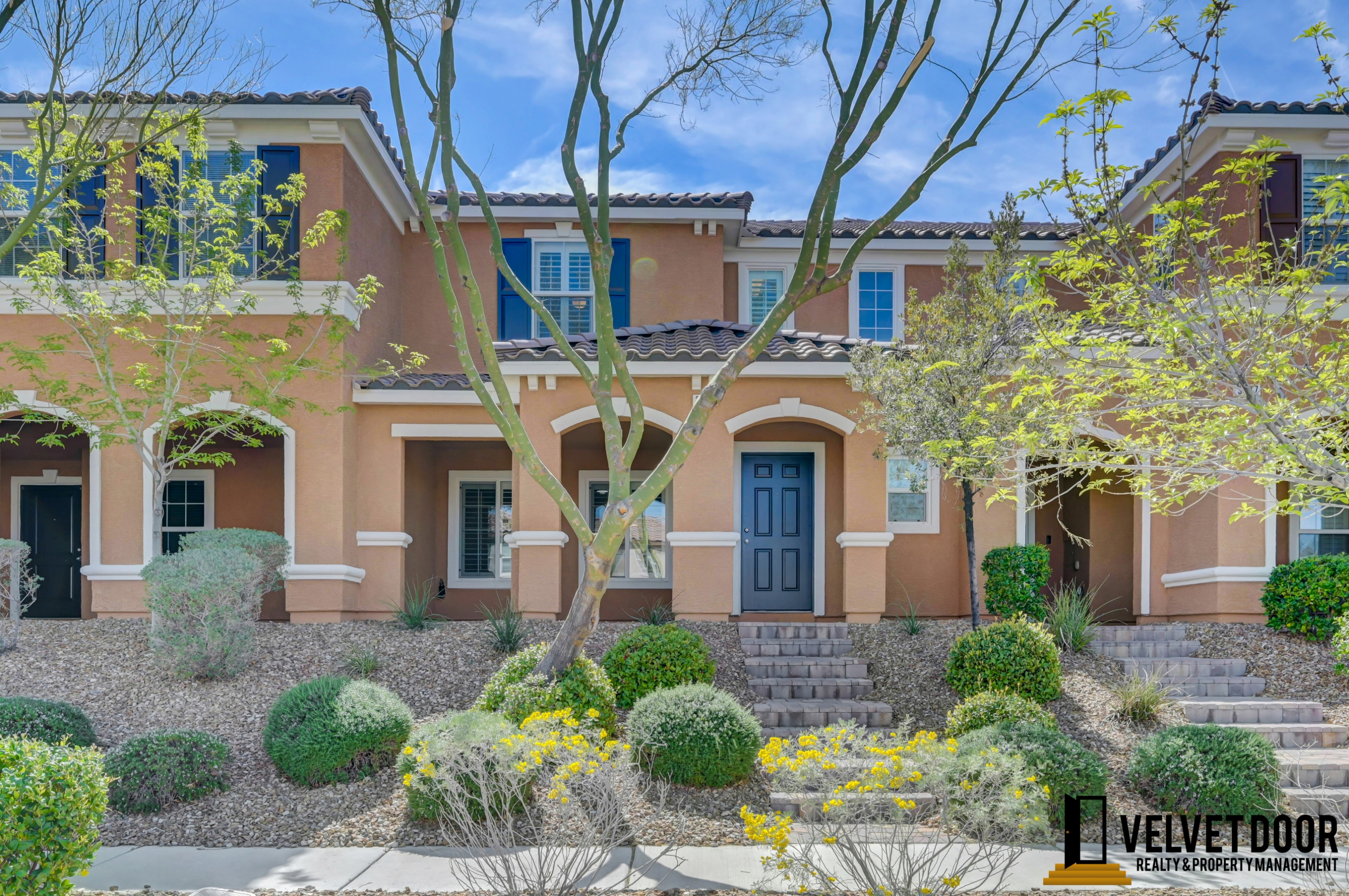 3013 Camino Sereno Avenue - 1